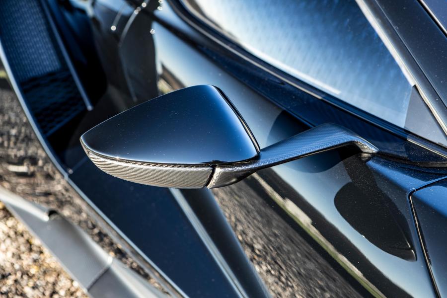 Детали экстерьера Ford GT (H121) 2018 года  (фото 84 из 85)
